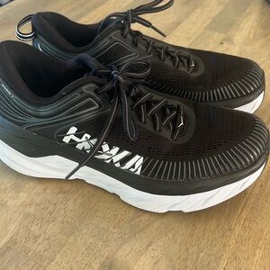 Hoka Bondi 7